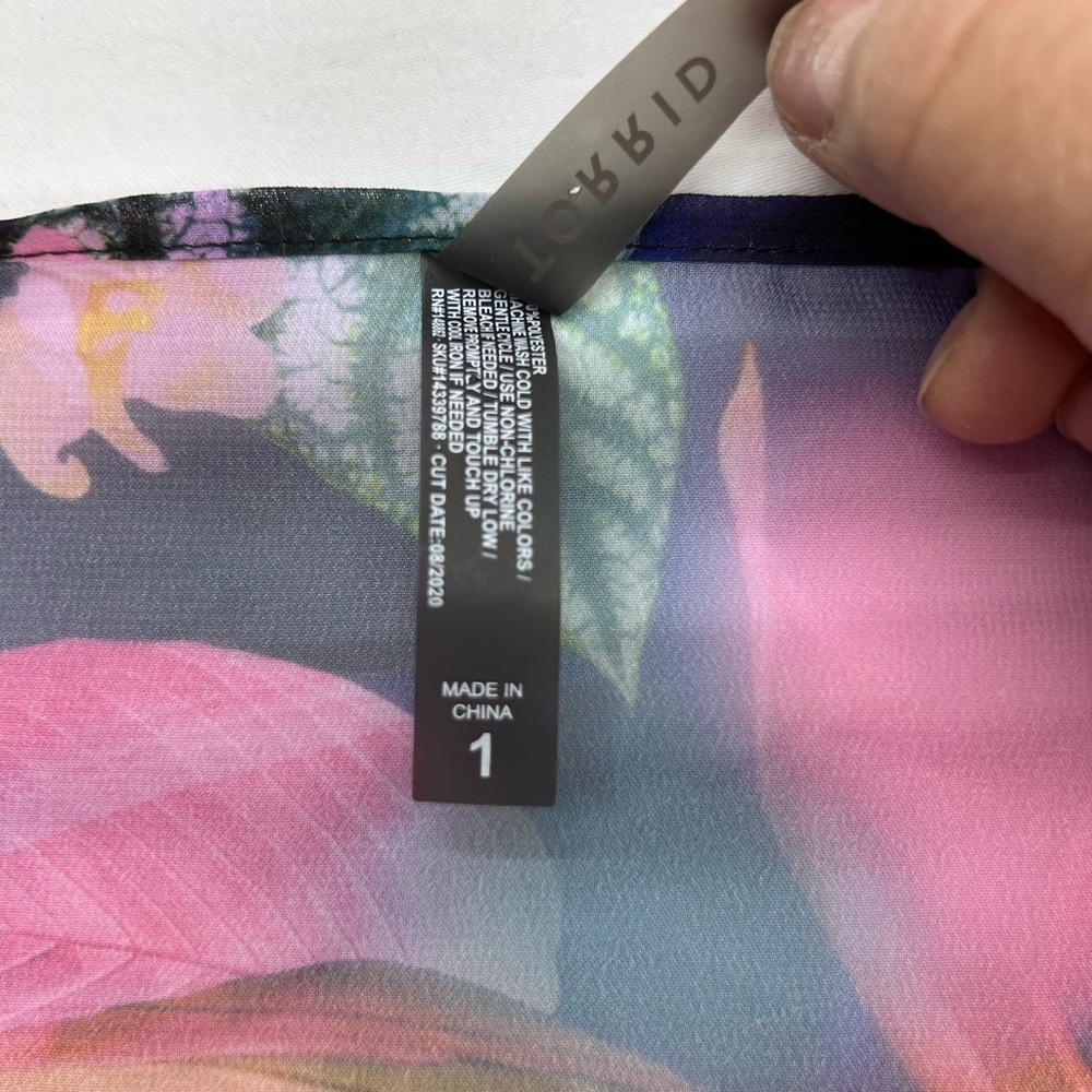 Torrid Women Tropical Floral Duster Kimono  Size 1X (14–16) Pink Blue Sheer Boho - Picture 6 of 8